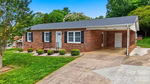 9357 Keller Ave, Hildebran, NC 28637