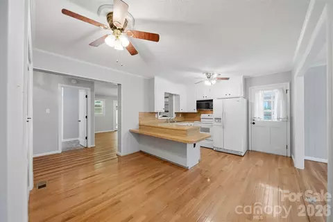 Living - 9357 Keller Ave, Hildebran, NC 28637 photo 9 of 9