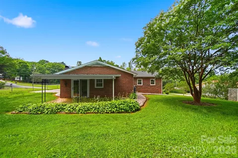 Exterior - 9357 Keller Ave, Hildebran, NC 28637 photo 5 of 6