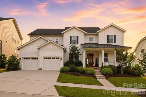 2081 Masons Bend Dr, Fort Mill, SC 29708
