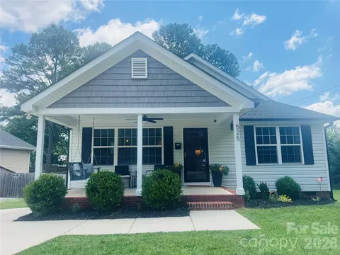 525 Ridge Ave, China Grove, NC 28023