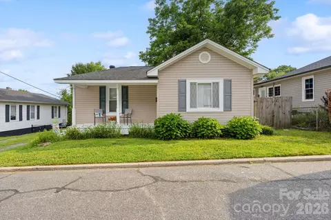 497 Washington St, Cramerton, NC 28032