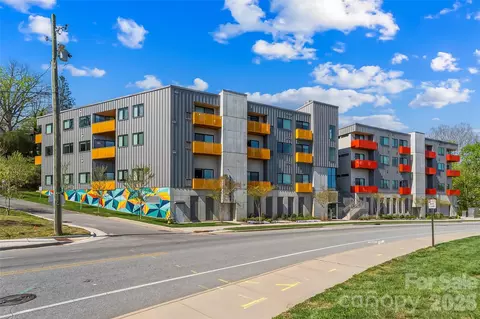 68 Craven 312 St #312, Asheville, NC 28806