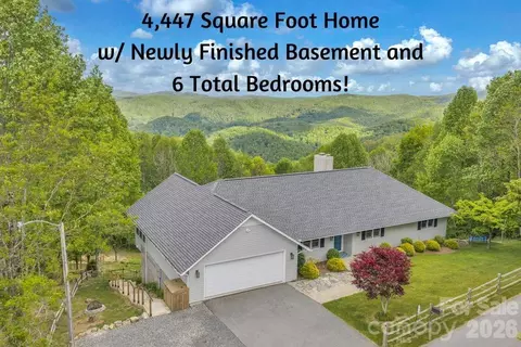 784 Alpine Dr, Seven Devils, NC 28604