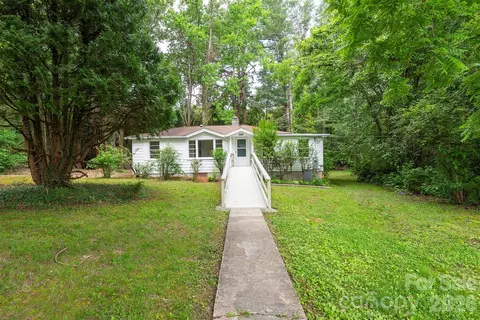 215 Merchant St, Asheville, NC 28803