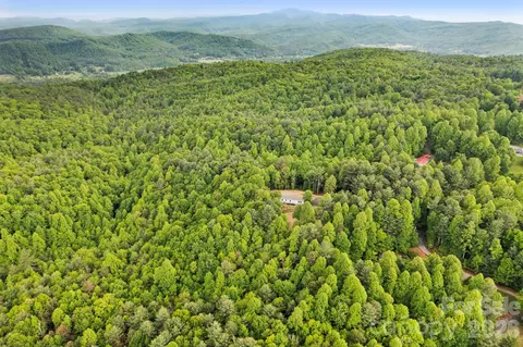 9999 Kira 345 Ln #3,4,5, Hendersonville, NC 28739