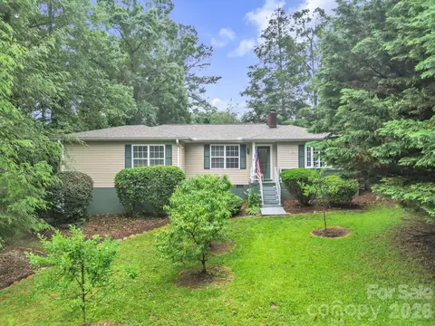 103 Forest Ave, Landrum, SC 29356