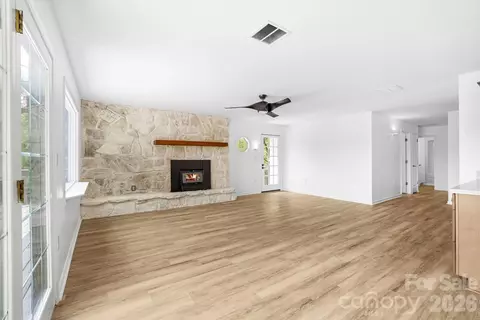Living - 270 Blake Branch Rd, Sylva, NC 28779 photo 3 of 8