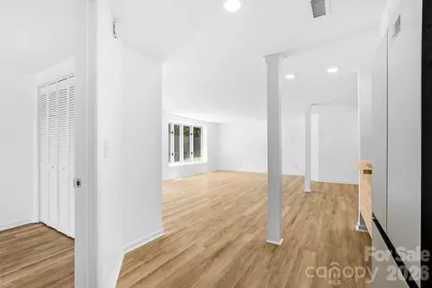 Living - 270 Blake Branch Rd, Sylva, NC 28779 photo 8 of 8