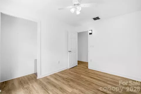 Bedroom - 270 Blake Branch Rd, Sylva, NC 28779 photo 4 of 6