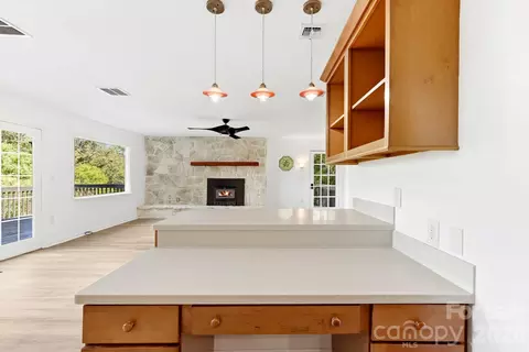 Living - 270 Blake Branch Rd, Sylva, NC 28779 photo 5 of 8