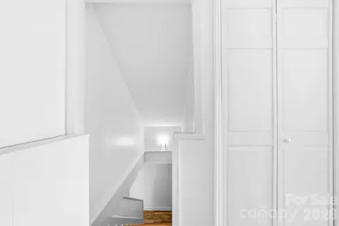 Entry Way - 270 Blake Branch Rd, Sylva, NC 28779 photo 2 of 2