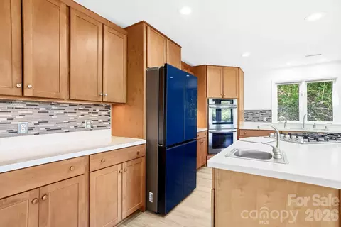 Kitchen - 270 Blake Branch Rd, Sylva, NC 28779 photo 4 of 6