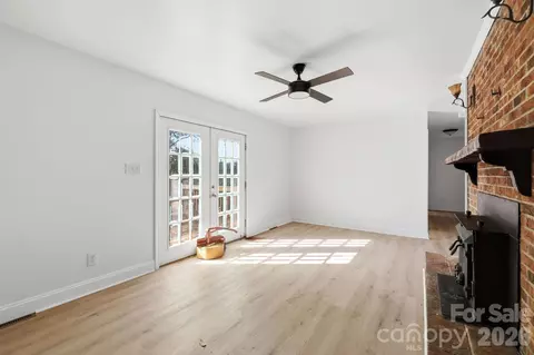 Living - 310 Roy Eaker Rd, Cherryville, NC 28021 photo 7 of 9