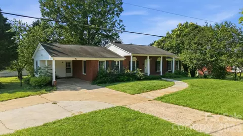 Exterior - 310 Roy Eaker Rd, Cherryville, NC 28021 photo 6 of 7