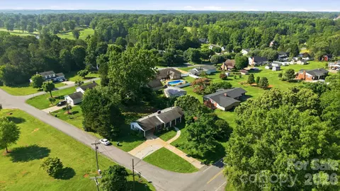 View/Area - 310 Roy Eaker Rd, Cherryville, NC 28021 photo 1 of 3