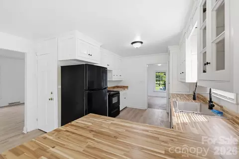 Kitchen - 310 Roy Eaker Rd, Cherryville, NC 28021 photo 1 of 2