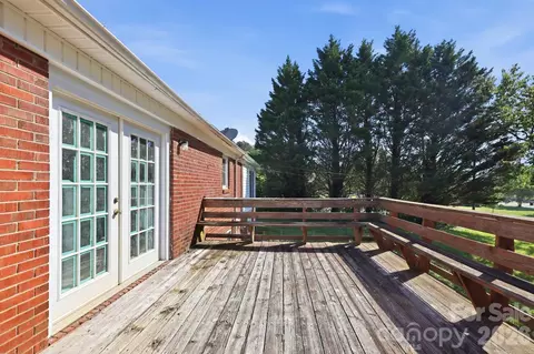 Exterior - 310 Roy Eaker Rd, Cherryville, NC 28021 photo 5 of 7