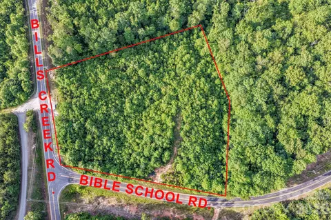 000 Bills Creek Rd, Lake Lure, NC 28746