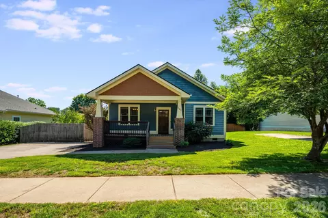 123 Estelle Park Dr, Asheville, NC 28806
