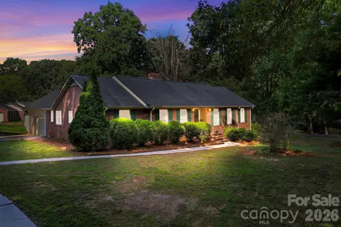 41 Old Farm Rd, Salisbury, NC 28147