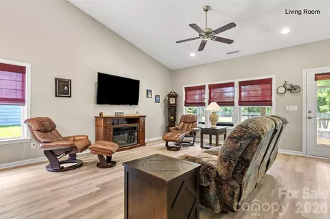 Living - 25566 Seagull Dr, Lancaster, SC 29720 photo 1 of 3
