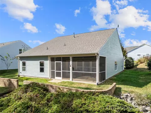 Exterior - 25566 Seagull Dr, Lancaster, SC 29720 photo 5 of 11