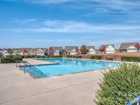 Exterior - 25566 Seagull Dr, Lancaster, SC 29720 photo 9 of 11