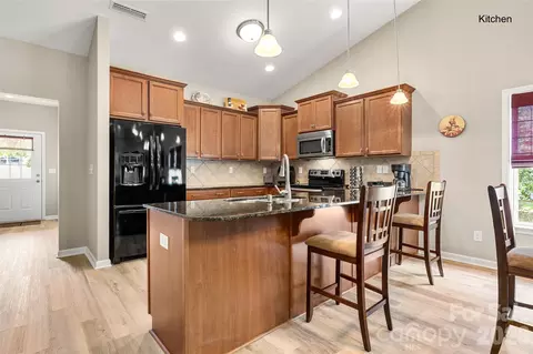 Kitchen - 25566 Seagull Dr, Lancaster, SC 29720 photo 1 of 4