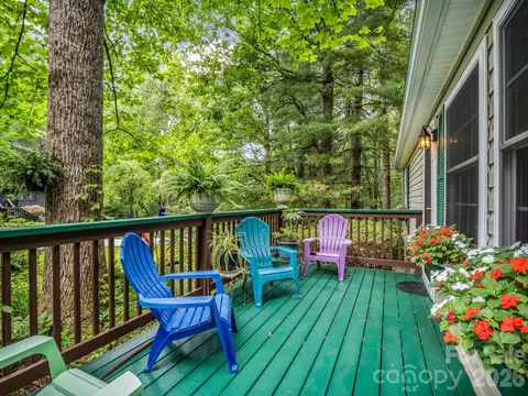 Exterior - 115 Cinnamon Way, Flat Rock, NC 28731 photo 2 of 3