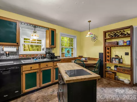 Kitchen - 115 Cinnamon Way, Flat Rock, NC 28731 photo 1 of 2