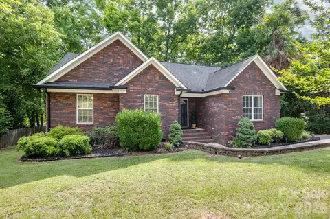 398 Knoll Se Ct SE, Concord, NC 28025