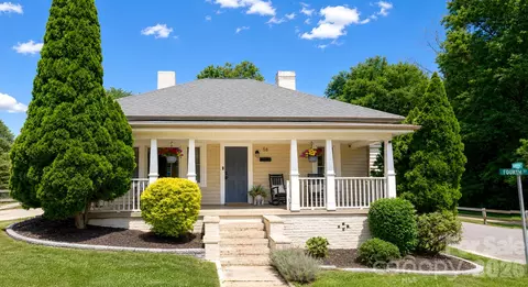 58 4th St, Cramerton, NC 28032