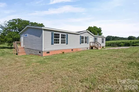 5131 Red Hill Mount Vernon Rd, Polkton, NC 28135