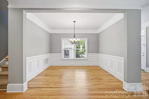 Living - 425 Spring St, Davidson, NC 28036 photo 5 of 5
