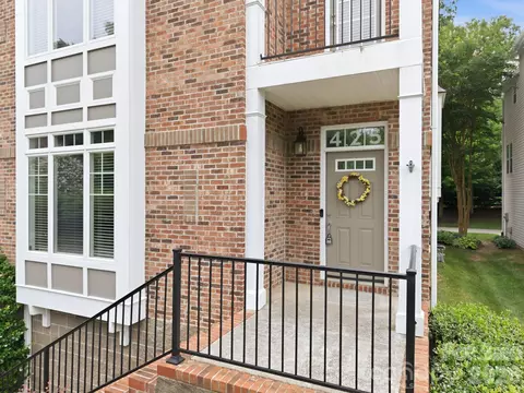 Exterior - 425 Spring St, Davidson, NC 28036 photo 3 of 4