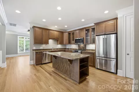 Kitchen - 425 Spring St, Davidson, NC 28036 photo 3 of 7