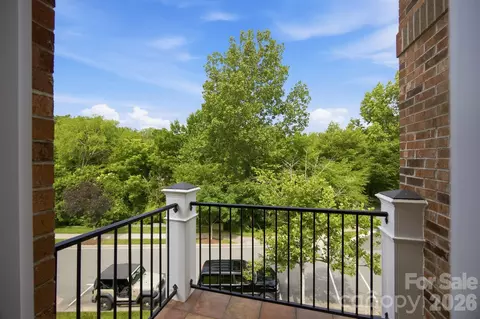 Exterior - 425 Spring St, Davidson, NC 28036 photo 4 of 4