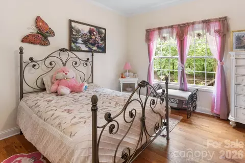 Bedroom - 115 Barton Rd, Brevard, NC 28712 photo 3 of 4