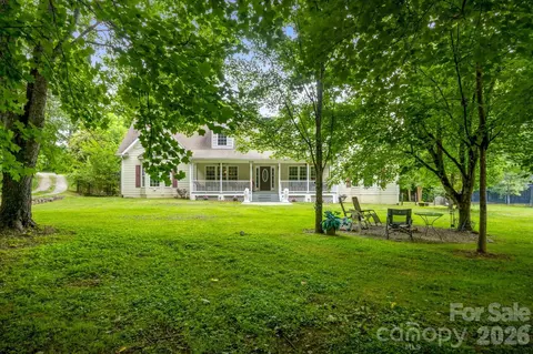 Exterior - 115 Barton Rd, Brevard, NC 28712 photo 8 of 8
