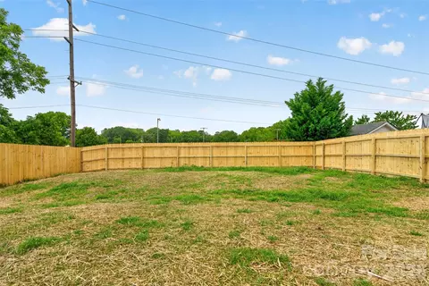 Exterior - 1111 Burke St, Monroe, NC 28110 photo 2 of 2