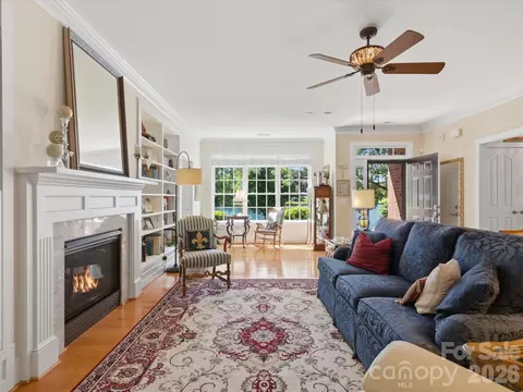Living - 803 Talking Stick Ln, Fort Mill, SC 29708 photo 2 of 5