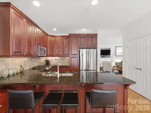 Kitchen - 803 Talking Stick Ln, Fort Mill, SC 29708 photo 8 of 8