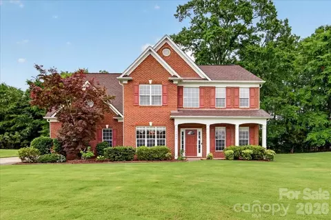 10604 Knight Castle 60 Dr #60, Charlotte, NC 28277