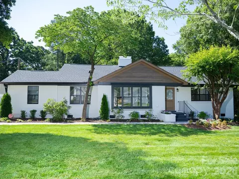 5306 Wales St, Charlotte, NC 28269