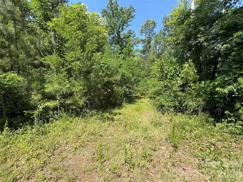 206 Corry Ln, Bostic, NC 28018 photo 9