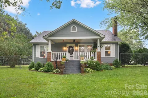 2409 Us 70 W Hwy W, Morganton, NC 28655