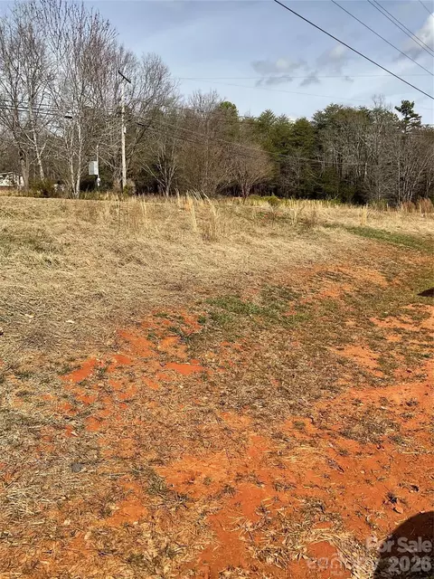 293 S Pea Ridge Rd, Mooresboro, NC 28114
