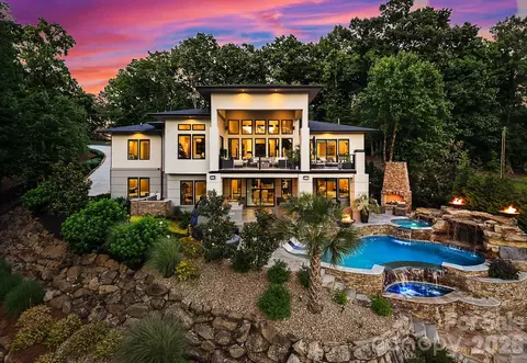 106 Norcross Ln, Mooresville, NC 28117