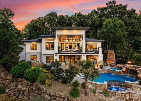 106 Norcross Ln, Mooresville, NC 28117
